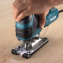 Scie sauteuse Makita 4351FCTJ mise en avant zoom